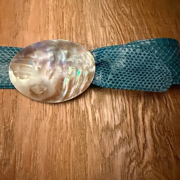 Vintage BARI Teal Snakeskin Belt Mother of Pearl Shell Buckle main image 7